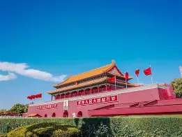 中国羽毛球队完胜韩国羽毛球队,斯里坎特统治全场 中国羽毛球队完胜韩国羽毛球队,斯里坎特统治全场