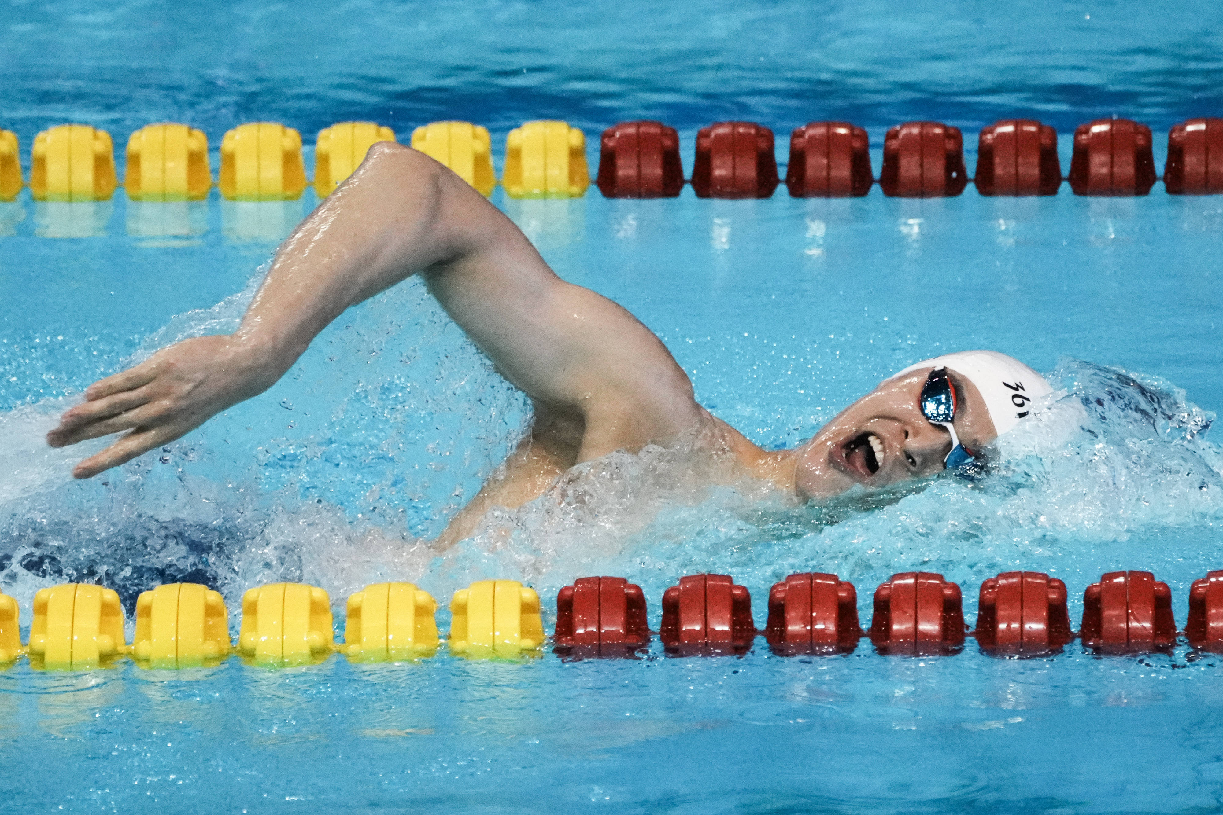 包含游泳热度飙升,网友热议不断的词条 包含游泳热度飙升,网友热议不断的词条