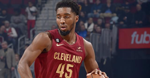 火力全开!橄榄球比赛数据创纪录 火力全开!橄榄球比赛数据创纪录