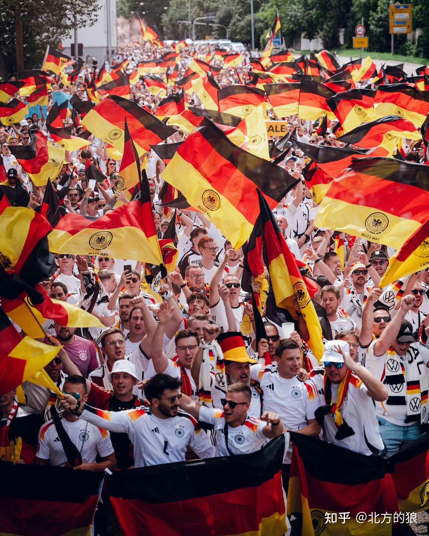 关于欧洲杯热度飙升,网友热议不断的信息 关于欧洲杯热度飙升,网友热议不断的信息