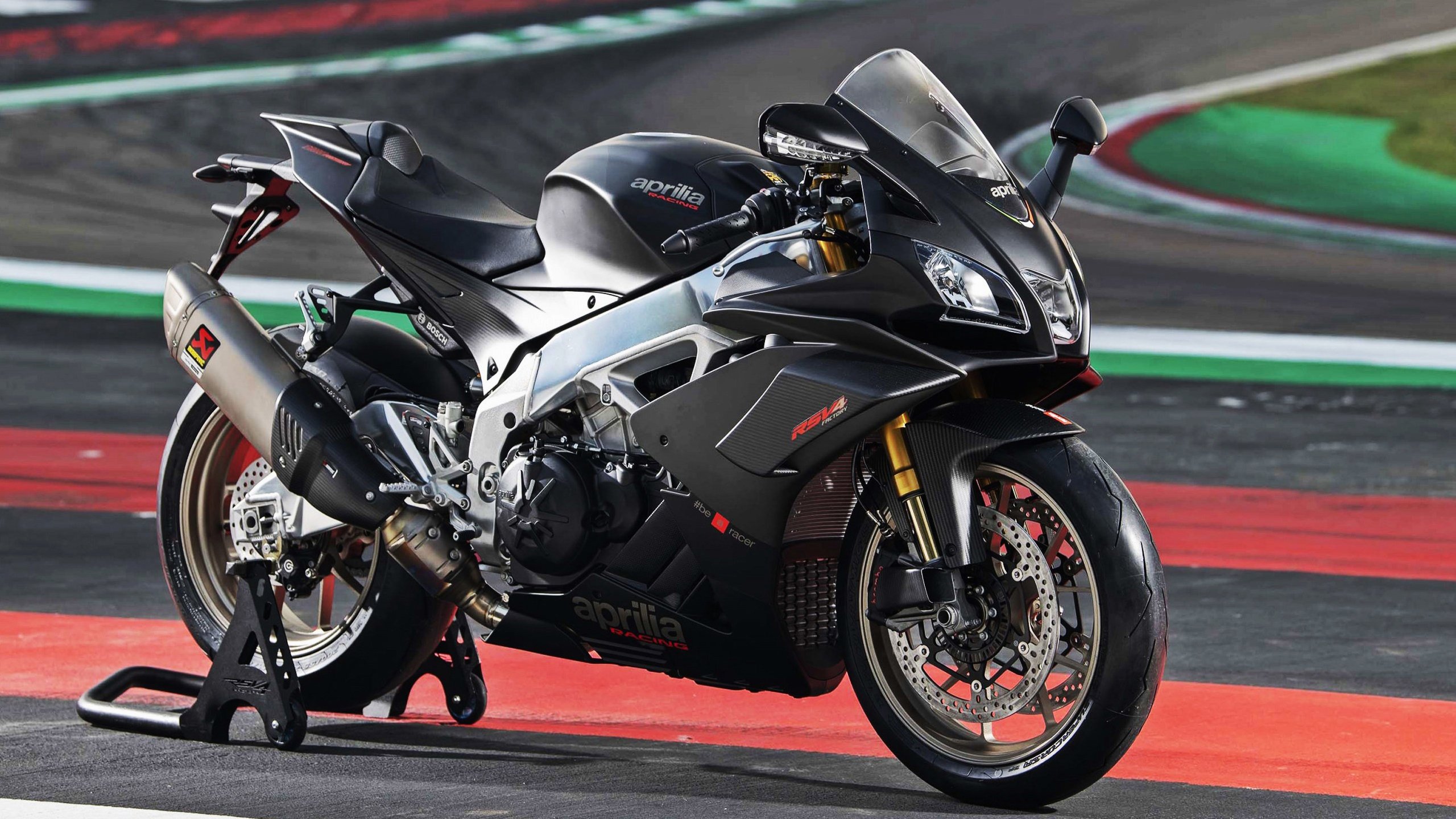 蔚蓝海岸的决断,奥亚尔萨瓦尔—击溃智利防线的摩纳哥先生