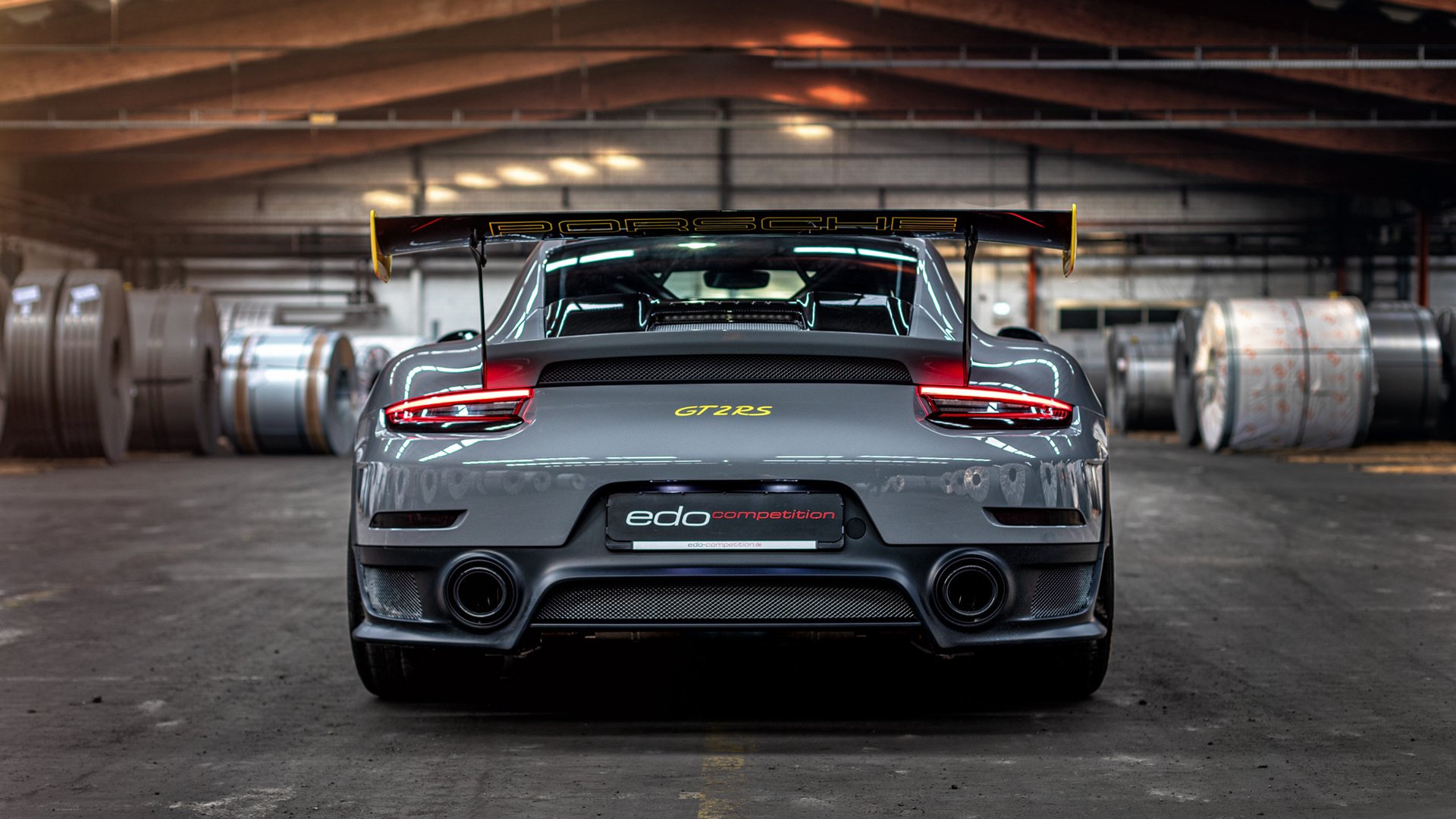 乌克兰铁骑踏碎威斯特法伦，伊萨克在欧冠淘汰赛的封神之夜