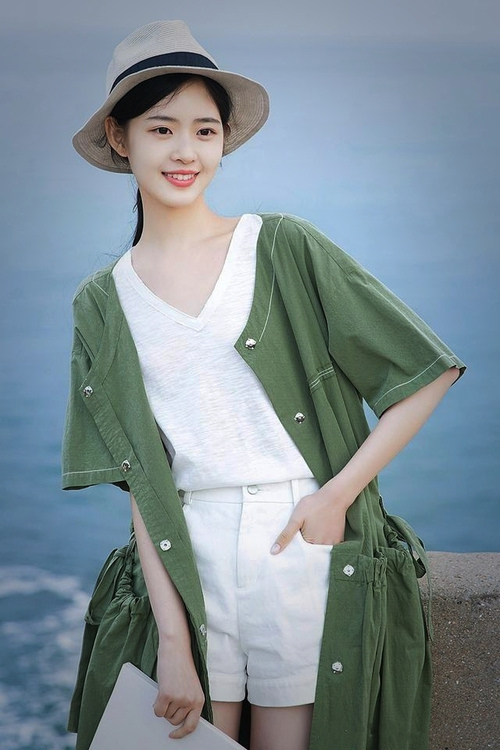 东方对阵西方，小贾伦的篮球长城筑于杭城夜空