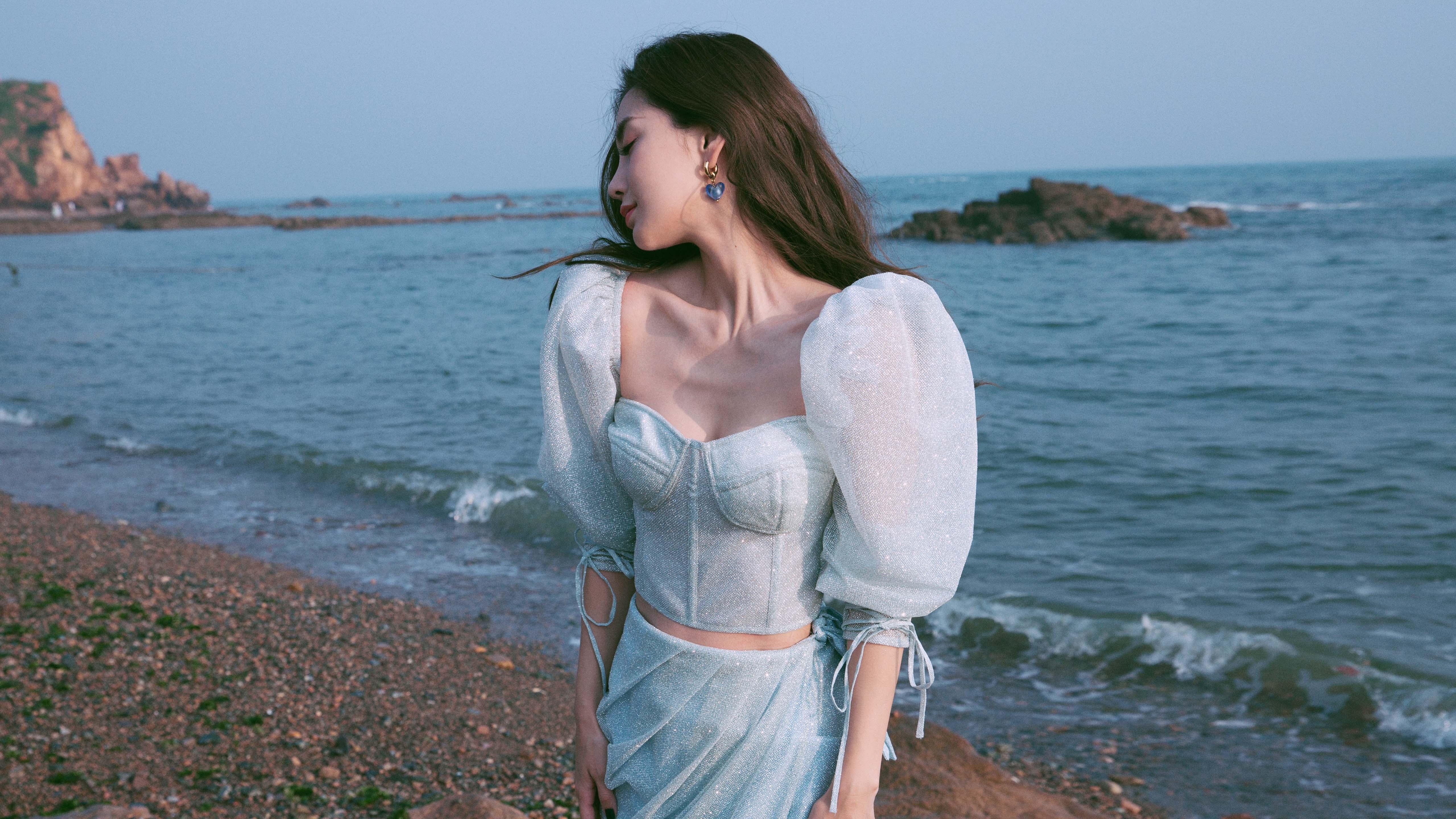 穿错球衣的救世主，平行宇宙里姆巴佩的德甲惊魂夜