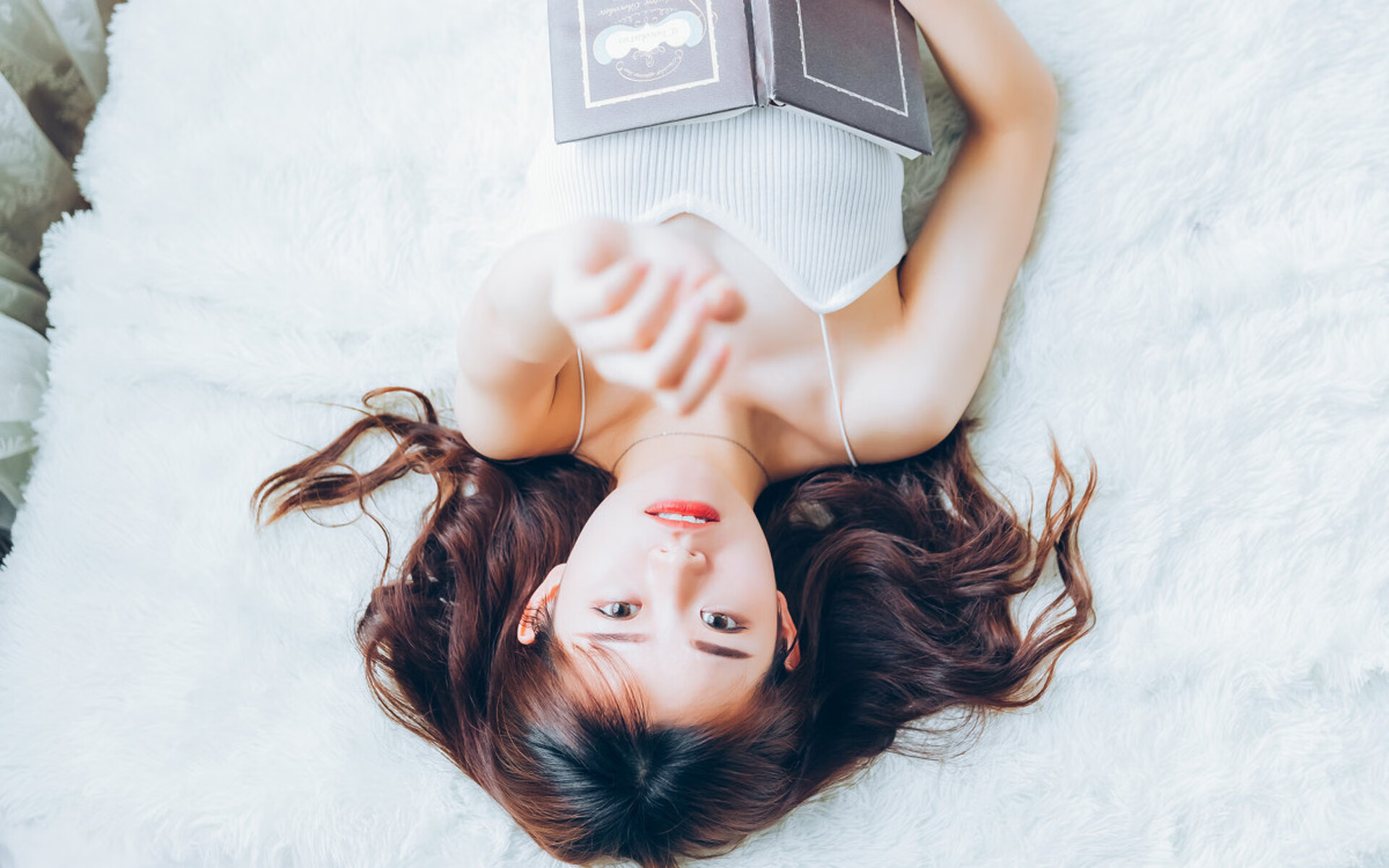 双重收割，国际米兰的精密手术与萨拉赫式的赛道接管