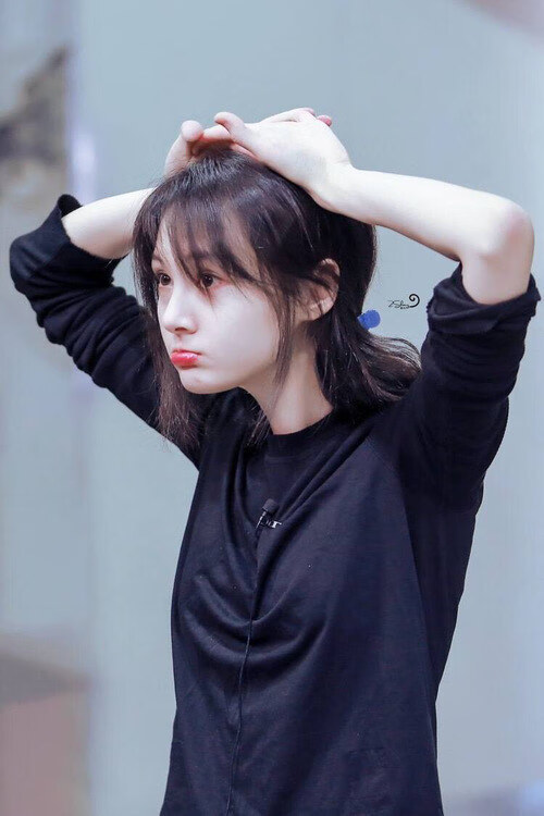 绿茵双重奏，莱奥自证与厄瓜多尔的逆袭宣言